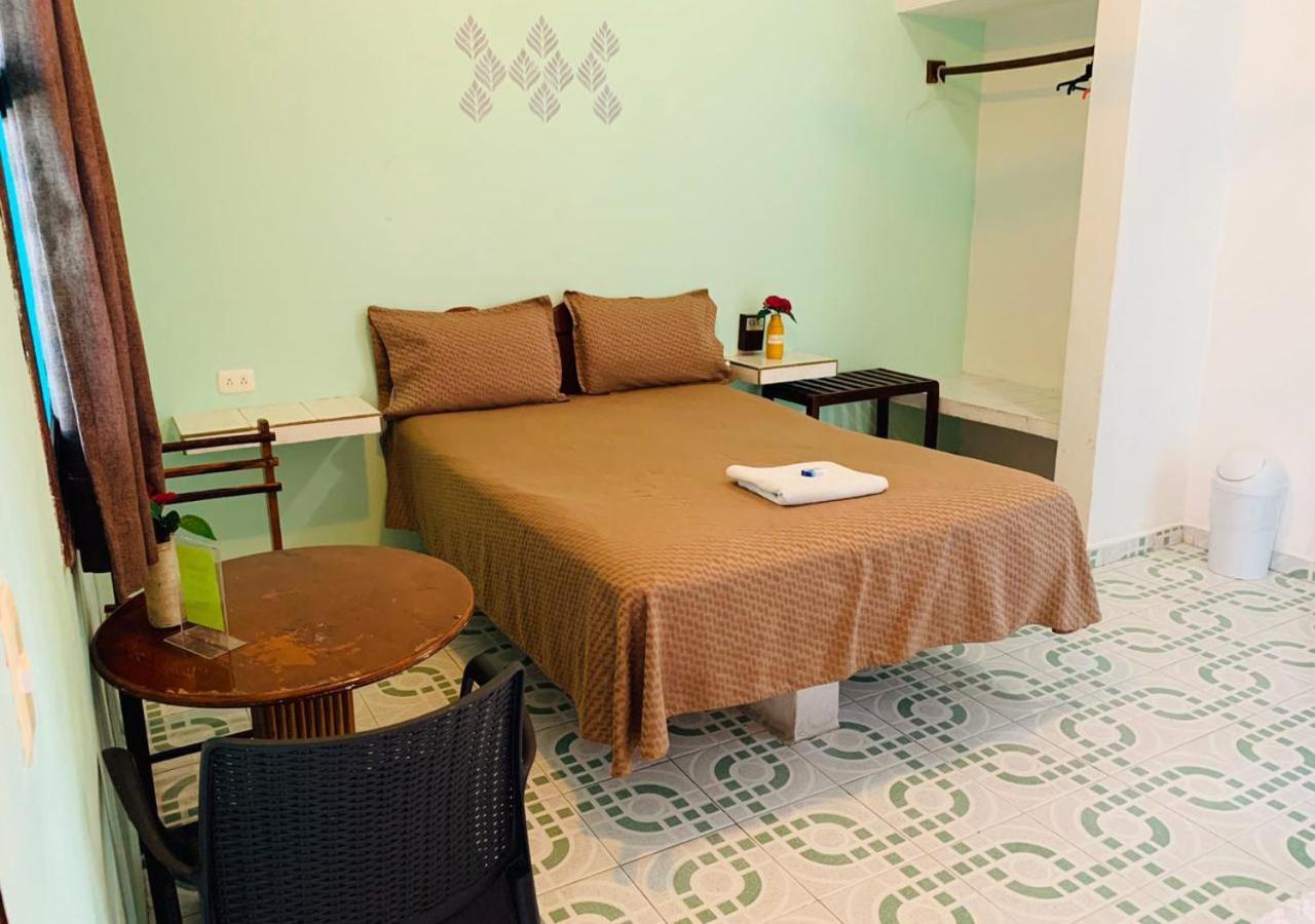 Casa Palma Hotel 신데 델 카르멘 외부 사진
