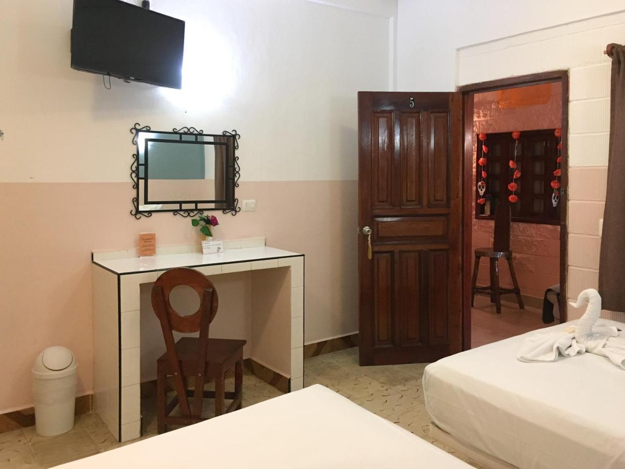 Casa Palma Hotel 신데 델 카르멘 외부 사진