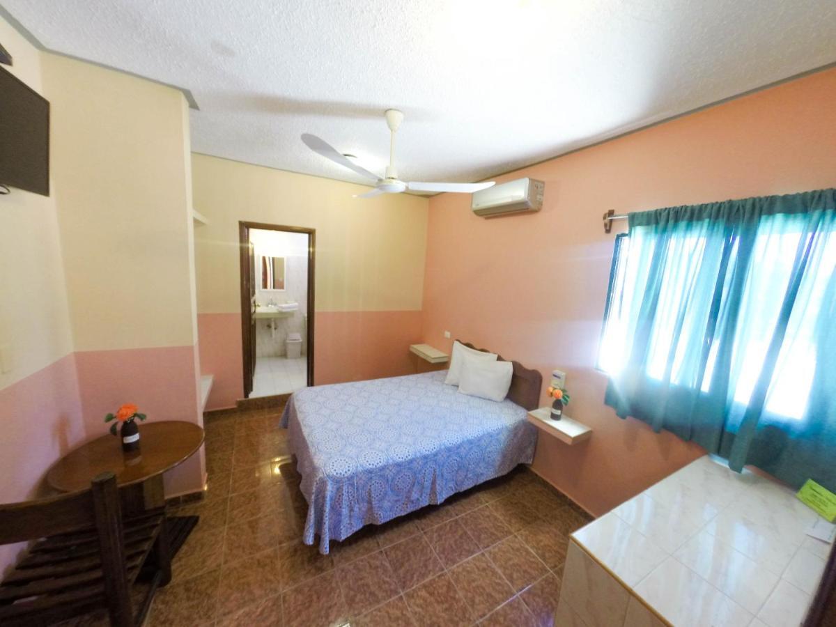 Casa Palma Hotel 신데 델 카르멘 외부 사진